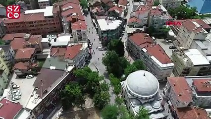 Bursa'da cadde ve meydanlarda yoğunluk