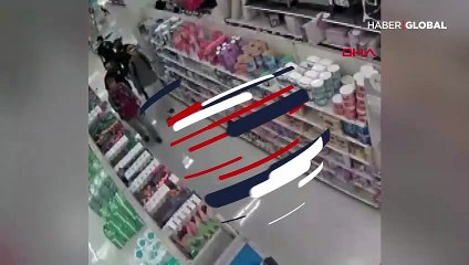 Maske takmadı, uyaran görevliye saldırdı