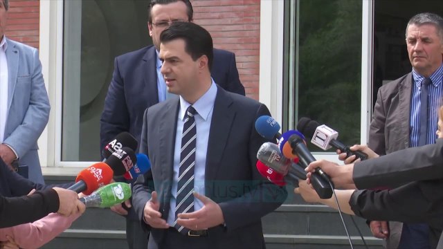 Basha mbështet biznesin e vogël: Qeveria po e shtyn drejt falimentimit - News, Lajme - Vizion Plus