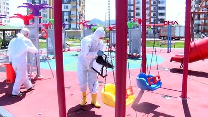 KAYSERİ Kayseri'de sokağa çıkacak çocuklar için parklar dezenfekte edildi