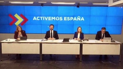 Casado presenta un plan alternativo de desconfinamiento: uso obligatorio de mascarillas y test masivos