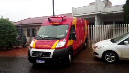 Idoso fratura o punho após cair de altura, no Bairro Parque Verde