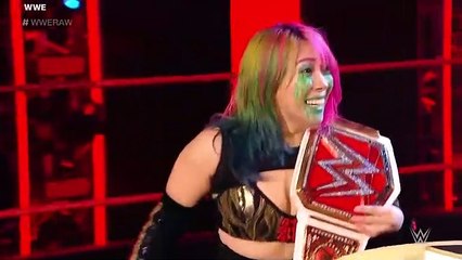 Becky Lynch Announces Her Pregnancy On WWE