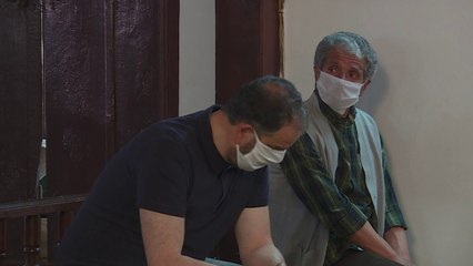 Xhamitë hapën dyert për besimtarët