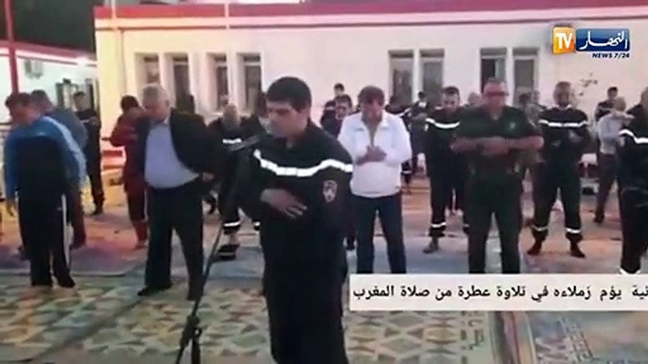 النهار ترندينغ /أعوان الحماية المدنية يؤدون صلاة المغرب جماعة مع إحترام مسافة الأمان