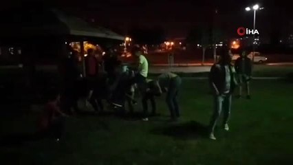 Sosyal mesafeyi 'uzun eşekle' hiçe saydılar