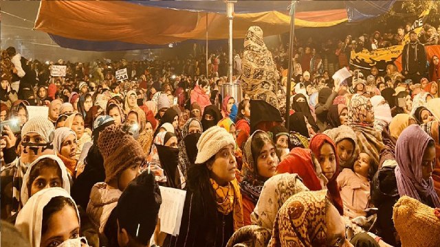 What Women Protesting Against CAA At Shaheen Bagh Have To Say