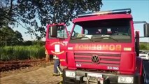 Bombeiros controlam incêndio ambiental no Santo Onofre