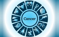 Cancer Today’s Horoscope August 25: Cancer moon sign daily horoscope | Cancer Horoscope in Hindi