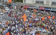 Maharashtra: Maratha stir turns violent, protesters torch vehicles in Aurangabad