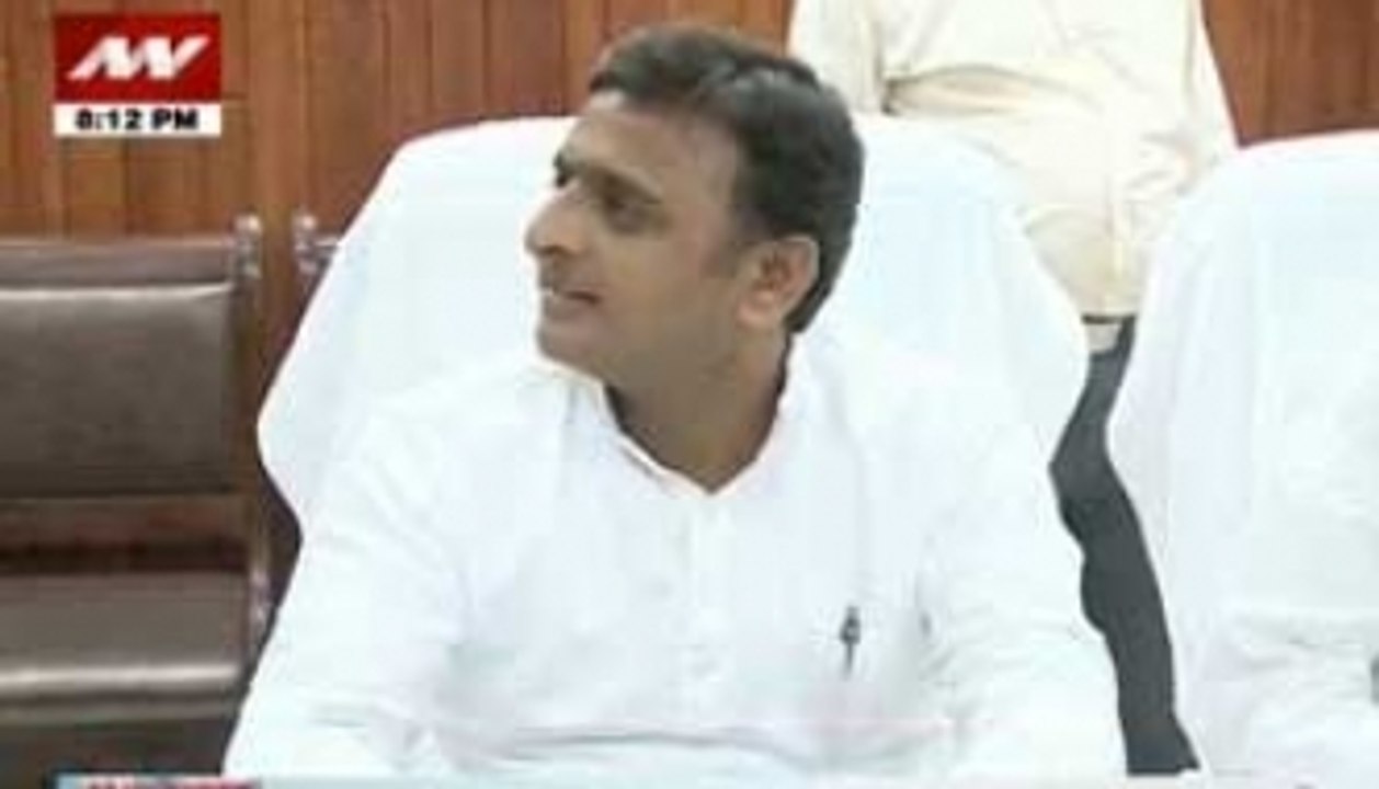 Nation View: Akhilesh sacks 8 ministers