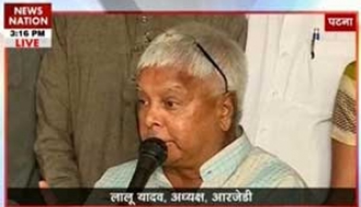 Lalu hits back at Modi