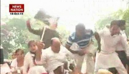 Congress ignites fire against Kejriwal