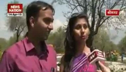 Tourists enjoy the splendid beauty of Kashmir!