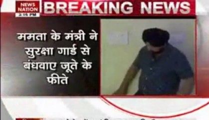 Security guard ties shoe laces!