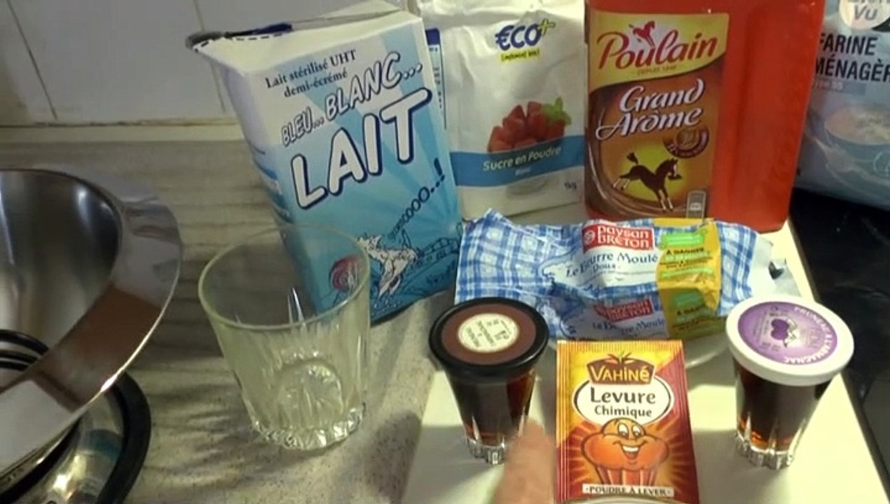 LES RECETTES DE MICHOU64 W-D.D. - 7 MAI 2020 - PAU - GÂTEAU AU CHOCOLAT EN POUDRE AUX PRUNEAUX À L'ARMAGNAC ET À LA BANANE