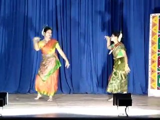 Moyna Chalat Chalat dance on