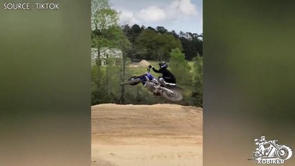 Download Video: XOBIKER - TlKT0K - XOBIKER - moto motocross motocrosschallenge dirtbike dirtbikeing wheelie whip scrub  yamaha foxracing