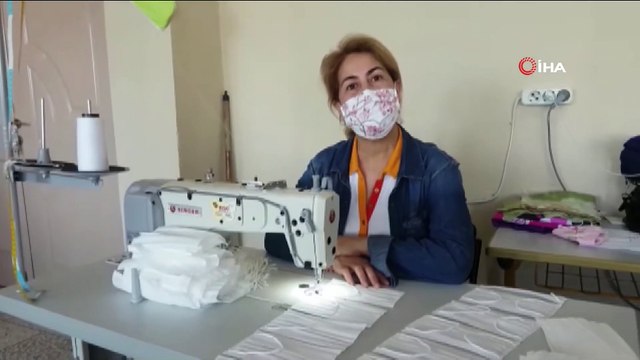 LGS'ye Girecek Öğrenciler İçin Maske Üretiliyor
