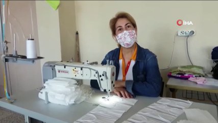LGS'ye Girecek Öğrenciler İçin Maske Üretiliyor