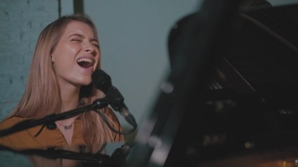 Tinne Oltmans - Hoe Het Danst