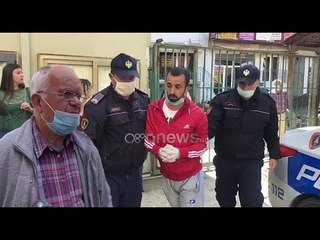 Ora News - Doli për të blerë bukë, i riu në Fier përfundon në komisariat për 3 ditë