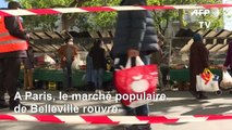 Film plastique et étals réduits: à Paris, les marchés rouvrent avec de strictes mesures sanitaires