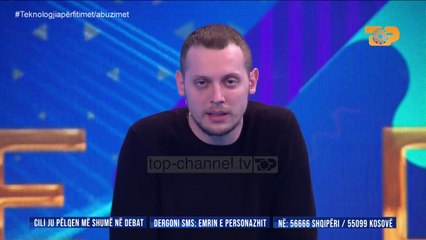 Télécharger la video: Mirë që nuk kisha foto nudo, moderatori zbulon momentin kur e hackuan “E Diell”, 3 Maj 2020