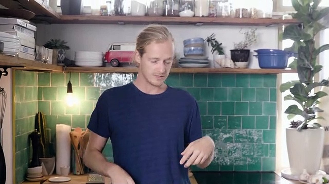 Bondi Harvest S01E04