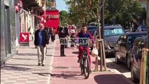 Report TV - Fieri sfidon COVID-19, qytetarët dhe makinat mbushin rrugët e qytetit