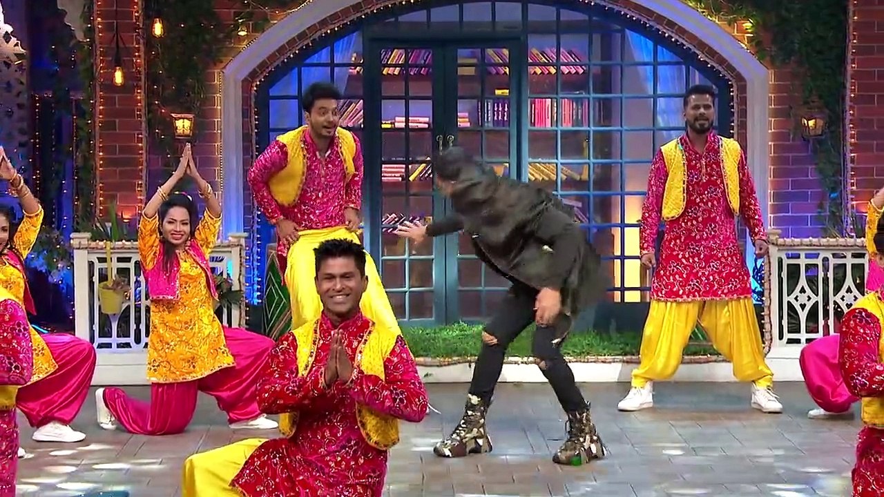 The_Kapil_Sharma_Show_-_Good_Newwz_Part_1_|_100th_Episode_Special_|_Akshay,_Kareena,_Diljit,_Kiara(720p)