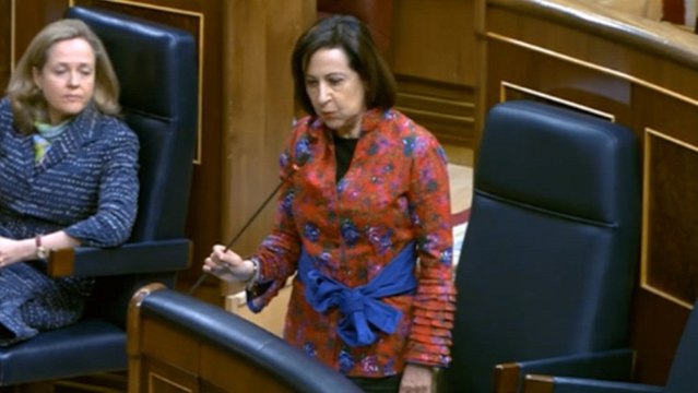 Robles pide a la ultraderecha arrimar el hombro y no hacer ruido