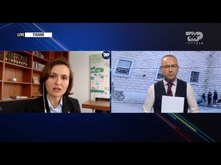 Descargar video: E akuzuan për vendimin e rikthimit të maturantëve në shkollë. Reagon në Top Talk Ministrja Shahini.