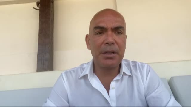 Kike Sarasola asegura que Ayuso está pagando de su propio dinero el piso donde está pasando la cuarentena