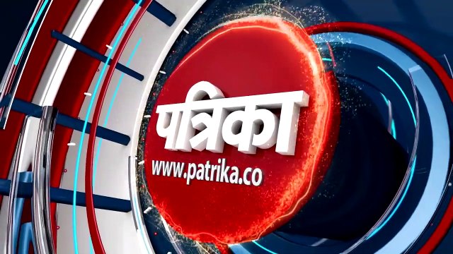 गर्लफ्रेंड के साथ न्यू ईयर माना के लौटे Varun Dhawan - Patrika Bollywood