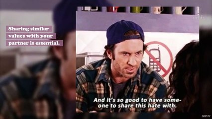 8 relationship lessons I learned from Gilmore Girls that shifted my view on love