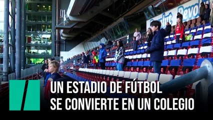 Un estadio de fútbol se convierte en un colegio
