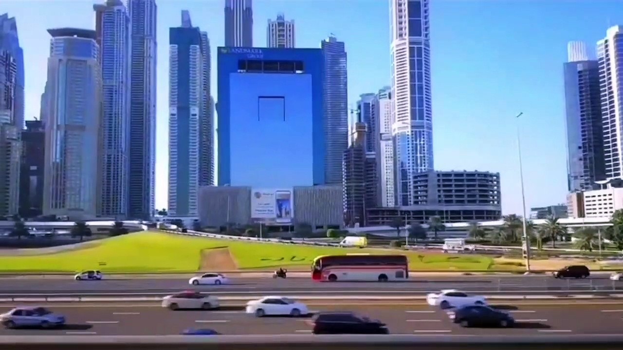 DUBAI LIFE _METRO VIEW_2020