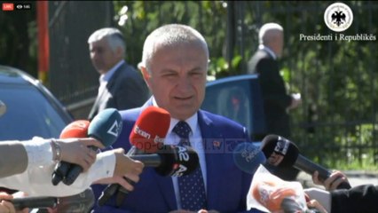 Top News - Homazhet për dëshmorët/ ‘Bashkojnë’ Metën dhe Ramën