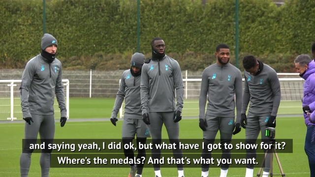 Tottenham may need trophies to keep Kane - Les Ferdinand