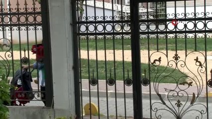 4 saatlik izin bitti, parklar boş kaldı