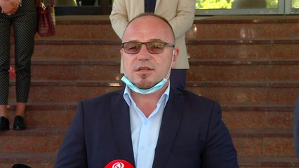 Zejtarët duan pagë minimale deri në fund të krizës