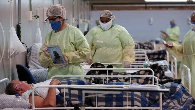 Brasil passa a França em casos confirmados