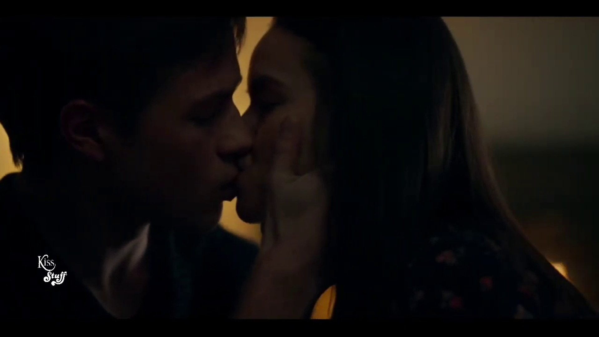 Locke & Key _ Kiss Scene (Connor Jessup and Genevieve Kang)