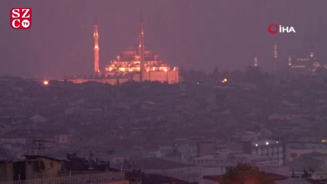 İstanbullular güne sisle uyandı