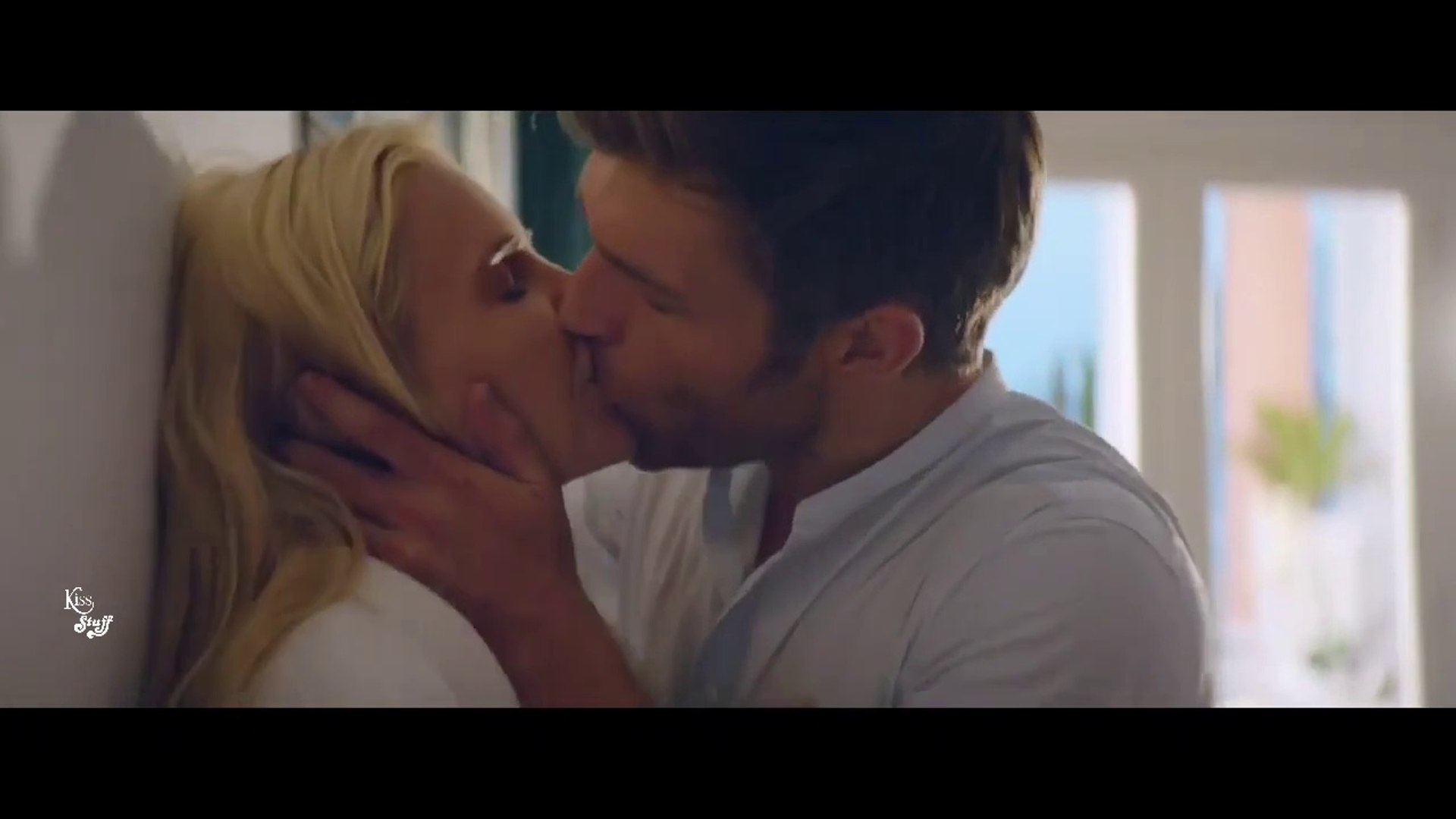 See You Soon _ Kissing Scene (Jenia Tanaeva and Liam McIntyre) - video  Dailymotion