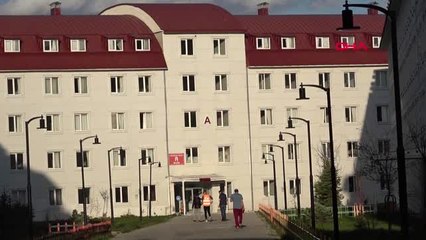 ERZURUM Karantina süreleri dolan 265 kişiye cağ kebabı ikram ettiler