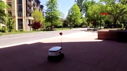 Yemek servisi için robotlu dönem başladı