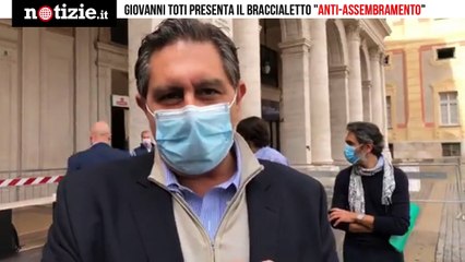 Fase 2: ecco i braccialetti anti-assembramento che vibrano se si accorcia la distanza | Notizie.it