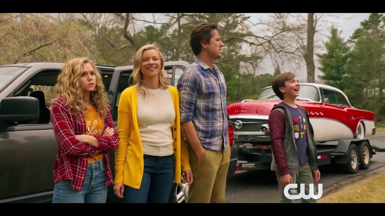 DC's Stargirl Season 1 Ep.01 Sneak Peek Pilot (2020) Brec Bassinger Superhero series